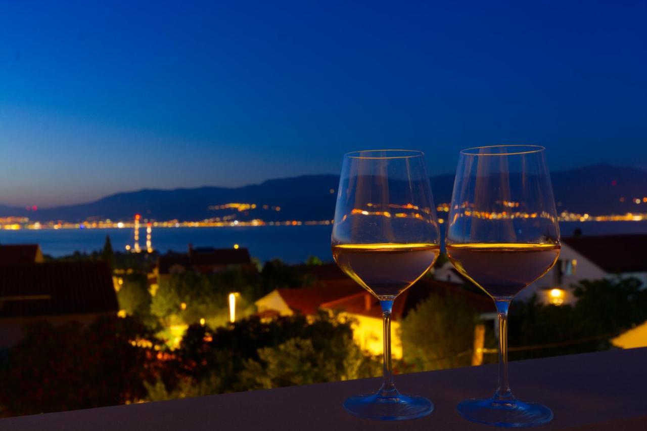 Apartments Residence Sunce Supetar - Cozy Base To Stay And Explore Island Brac Free Parking المظهر الخارجي الصورة