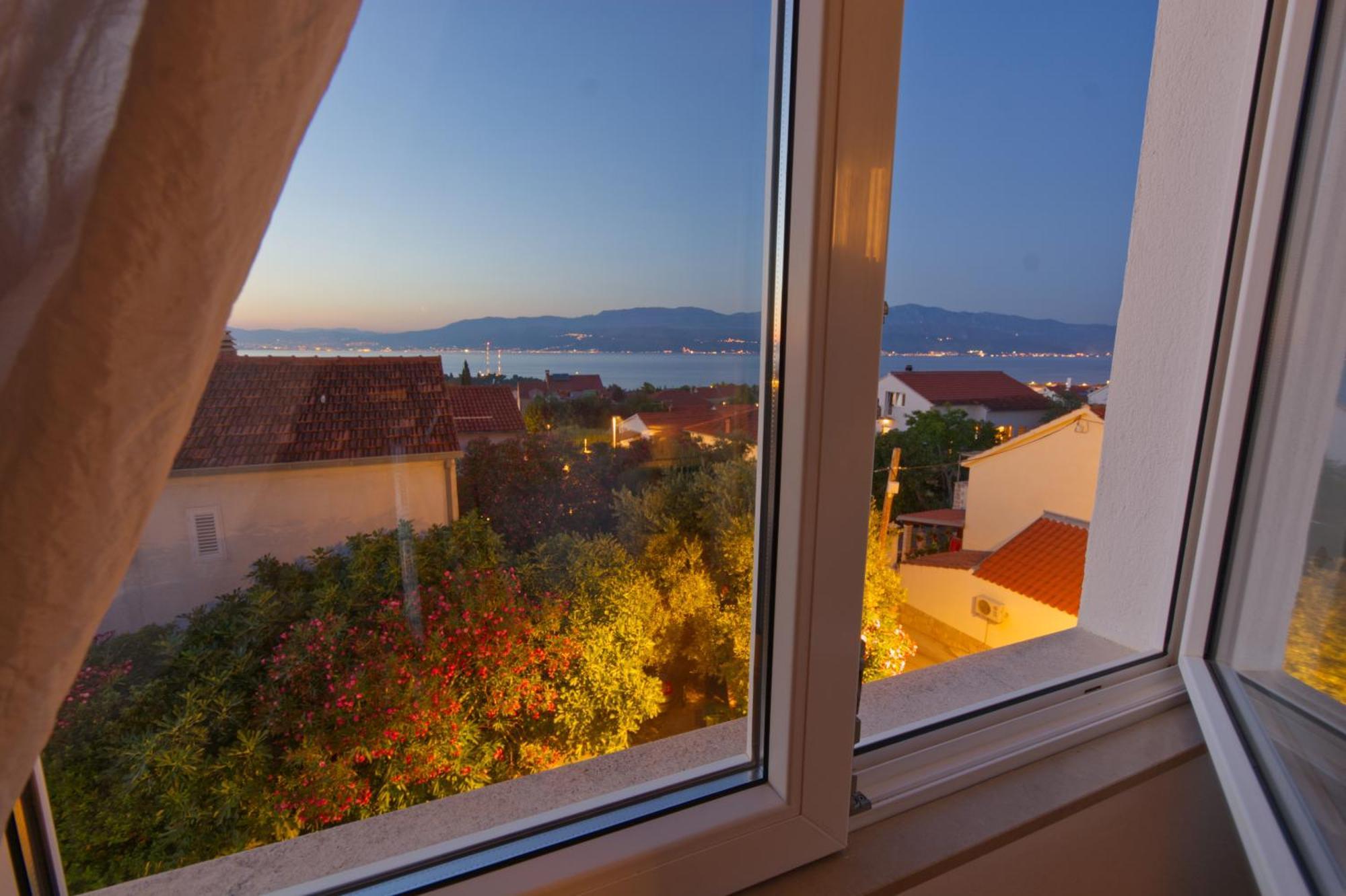Apartments Residence Sunce Supetar - Cozy Base To Stay And Explore Island Brac Free Parking المظهر الخارجي الصورة