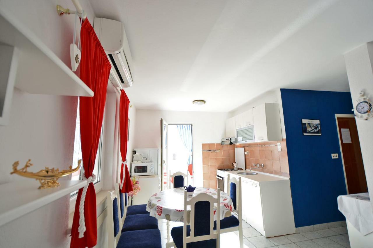 Apartments Residence Sunce Supetar - Cozy Base To Stay And Explore Island Brac Free Parking المظهر الخارجي الصورة