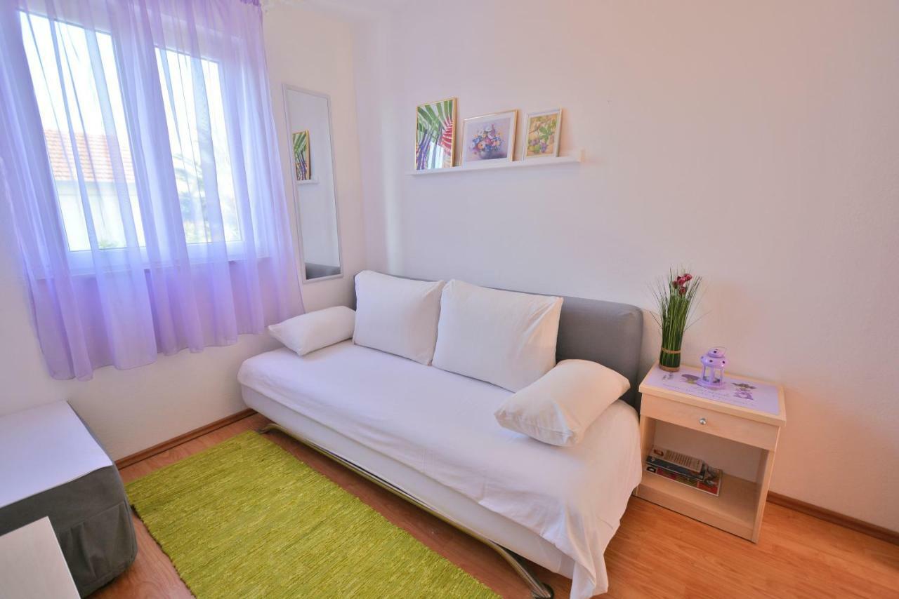 Apartments Residence Sunce Supetar - Cozy Base To Stay And Explore Island Brac Free Parking المظهر الخارجي الصورة